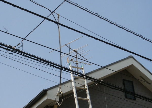 地デジアンテナ工事　神奈川県横浜市　アパートのサムネイル