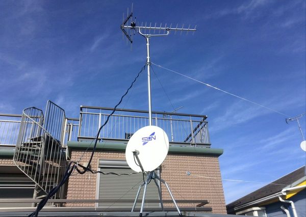 地デジアンテナ工事 取り換え 東京都豊島区にて 東京 神奈川のテレビ壁掛け工事 アンテナ工事 エアコン設置工事 ライフプラス