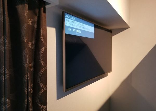 東京都中央区マンションにて壁掛けテレビのサムネイル