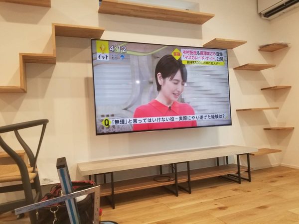 東京都杉並区にて SONY KJ-65X9500H壁掛けテレビ工事 | 東京