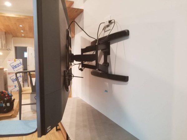 東京都杉並区にて SONY KJ-65X9500H壁掛けテレビ工事 | 東京