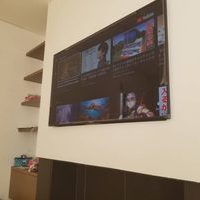 大田区田園調布にて  65型  BRAVIA  KJ-65X80J  壁掛けテレビ工事と費用のサムネイル