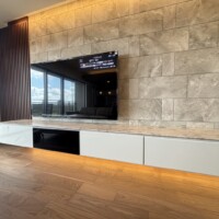 神奈川県横浜市にて75型壁掛けテレビ設置のサムネイル